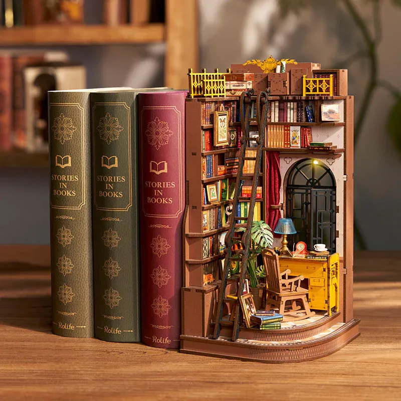 Rolife Book Nook &amp; Wonderland: Silent Corner Study
