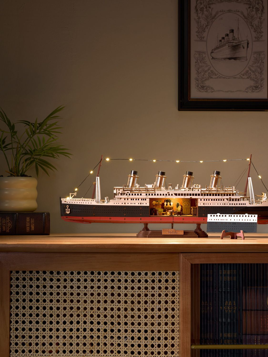 Rolife 3D Puzzle Creation Set: 1912 - Eternal Atlantic Voyager: