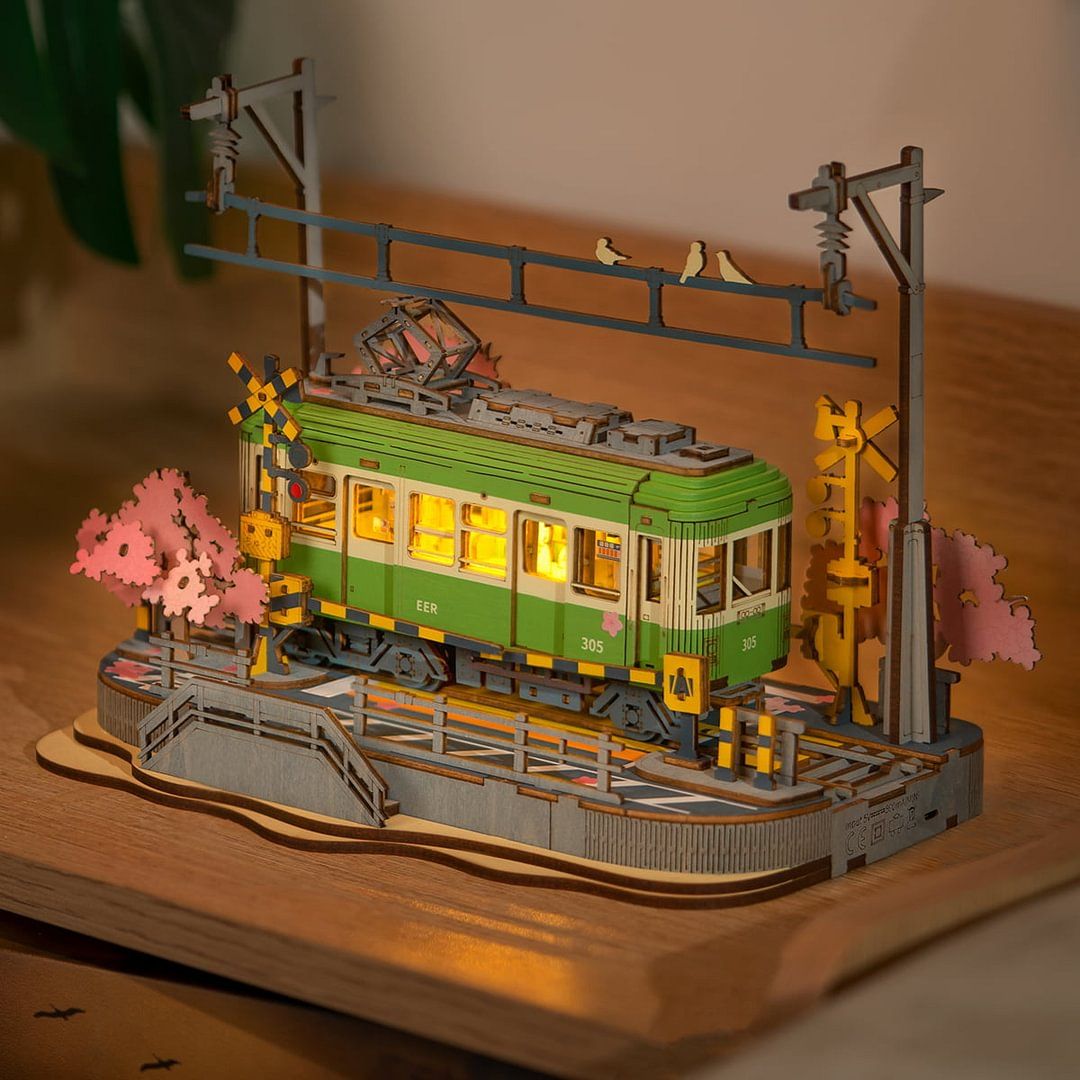 Rolife 3D Puzzle Creation Set: Sakura Journey