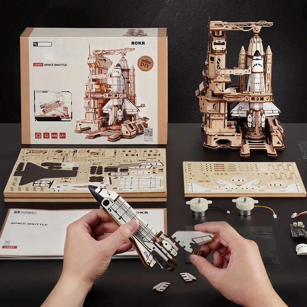 ROKR Mechanical Models: Space Shuttle Space Exploration