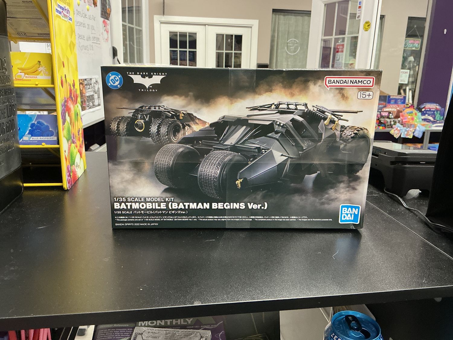 1/35 SCALE MODEL KIT BATMOBILE (BATMAN BEGINS Ver.)