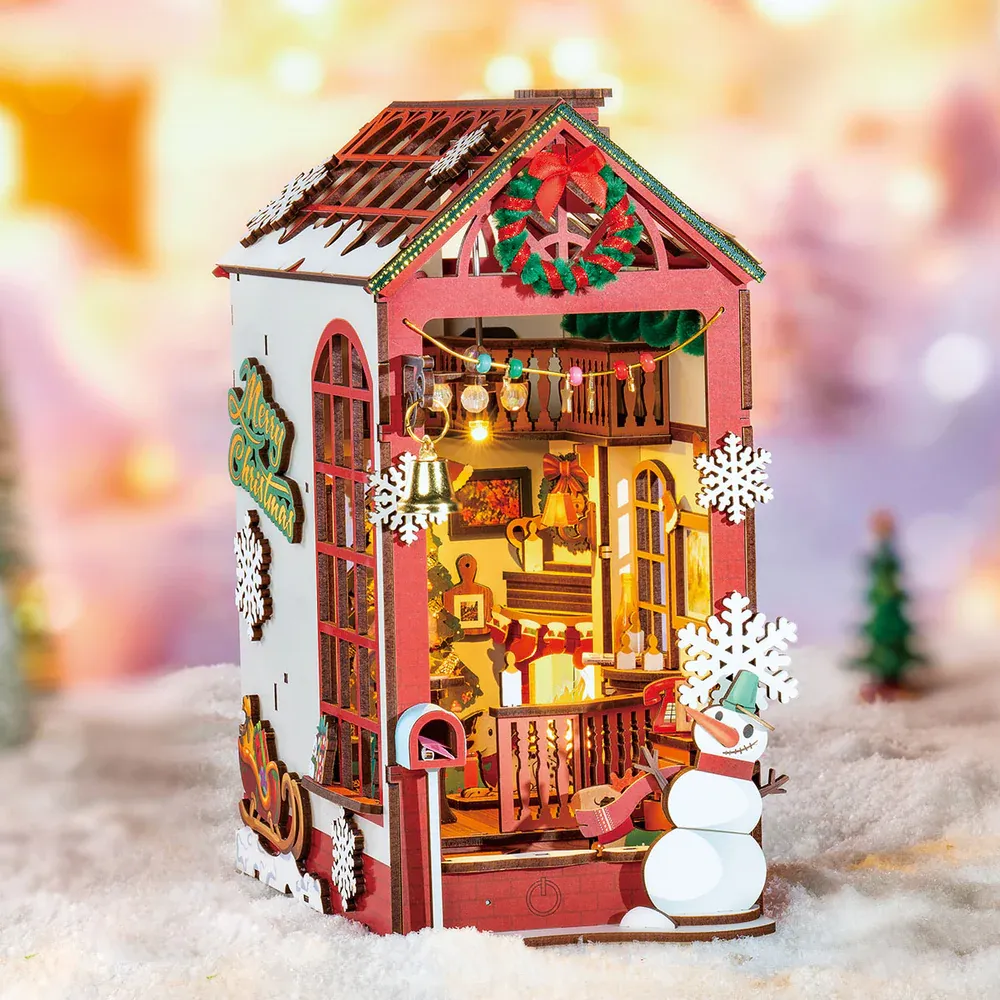 Rolife Book Nook &amp; Wonderland Christmas Indoor Scene