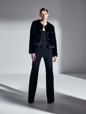 Jacket in Schwarz – Luxury Winter Edition