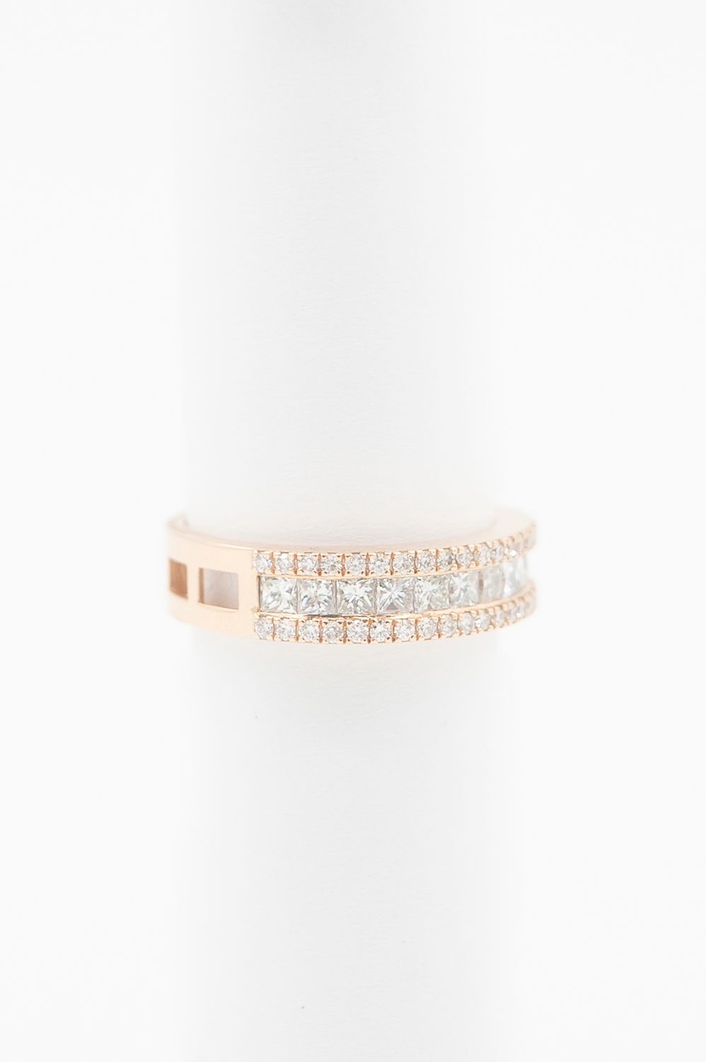 Ring Rose Gold with Baguettes