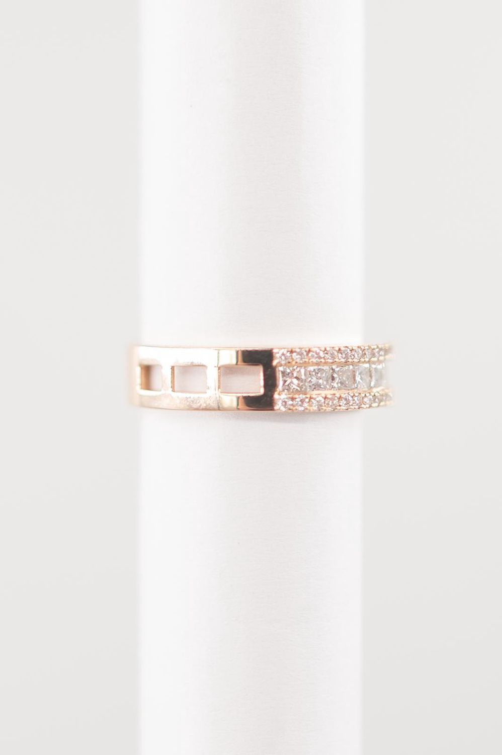 Earring with Baguettes