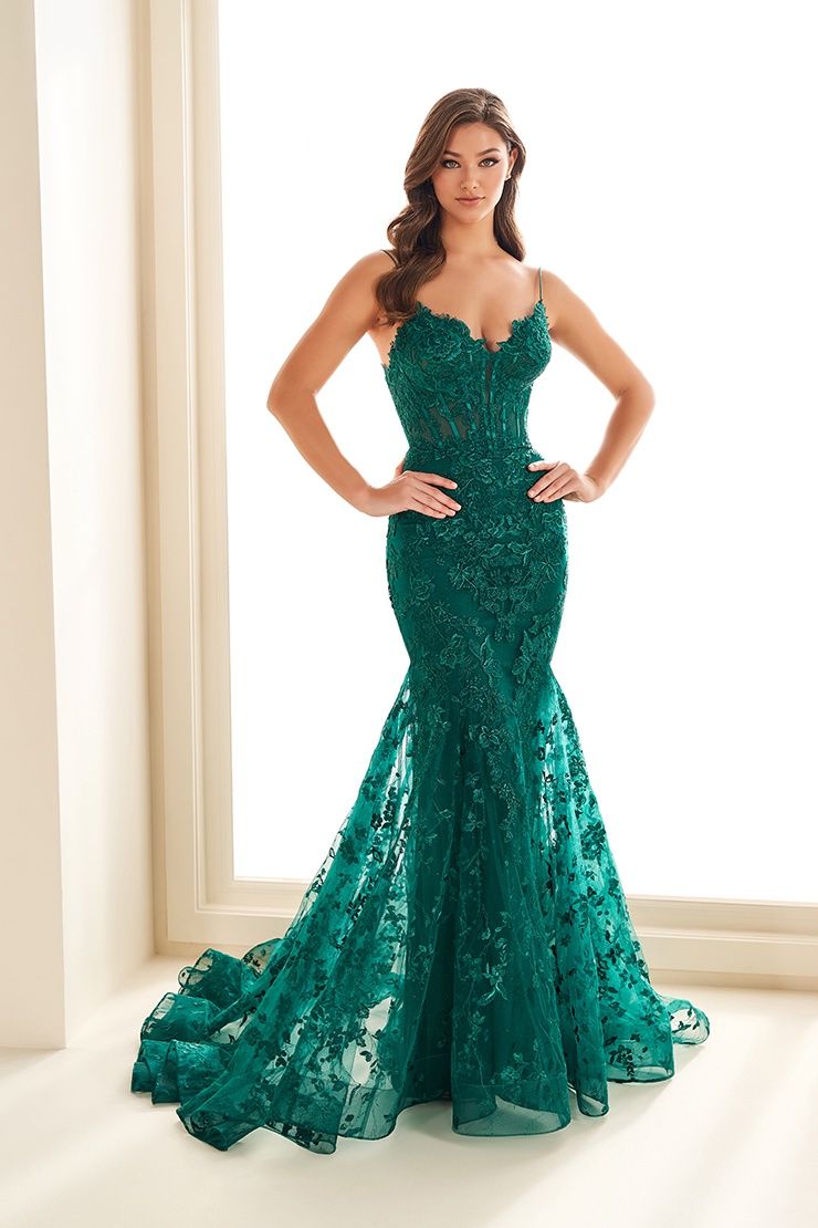ELLIE WILDE 36008, Colour: Emerald, Size: 8