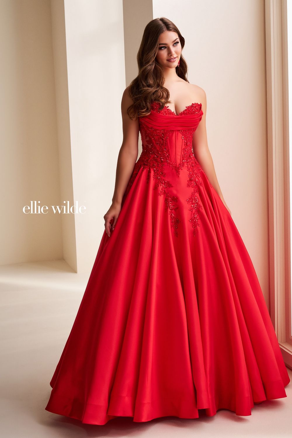 ELLIE WILDE 37082, Colour: Red, Size: 6