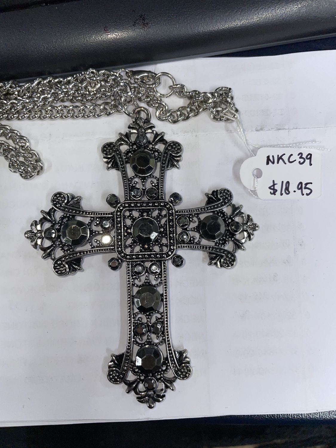Big Slv Cross w/Intricate Tips Black Rhinestones Necklace