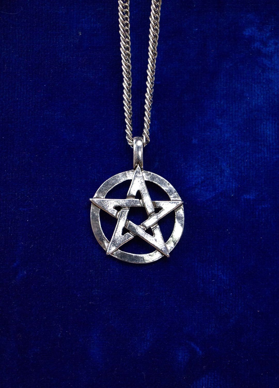 Shiny Silver Pentagram Necklace