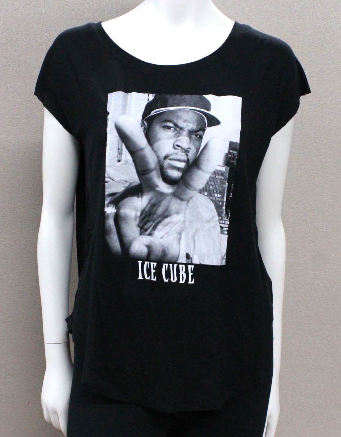Ice Cube Peace Sign Women's-Black