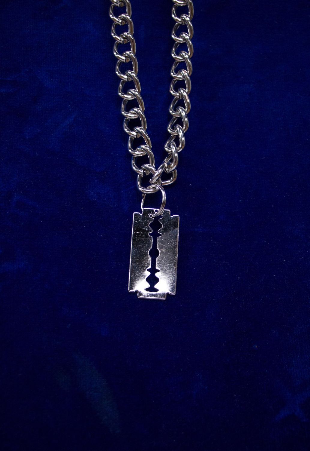 Fat Silver Chain Necklace w/ Razor