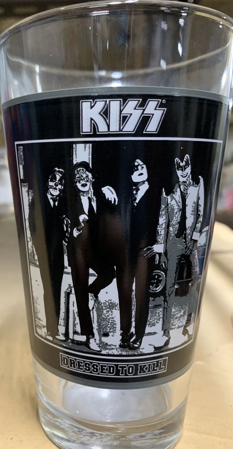 Kiss Dressed to Kill Glass