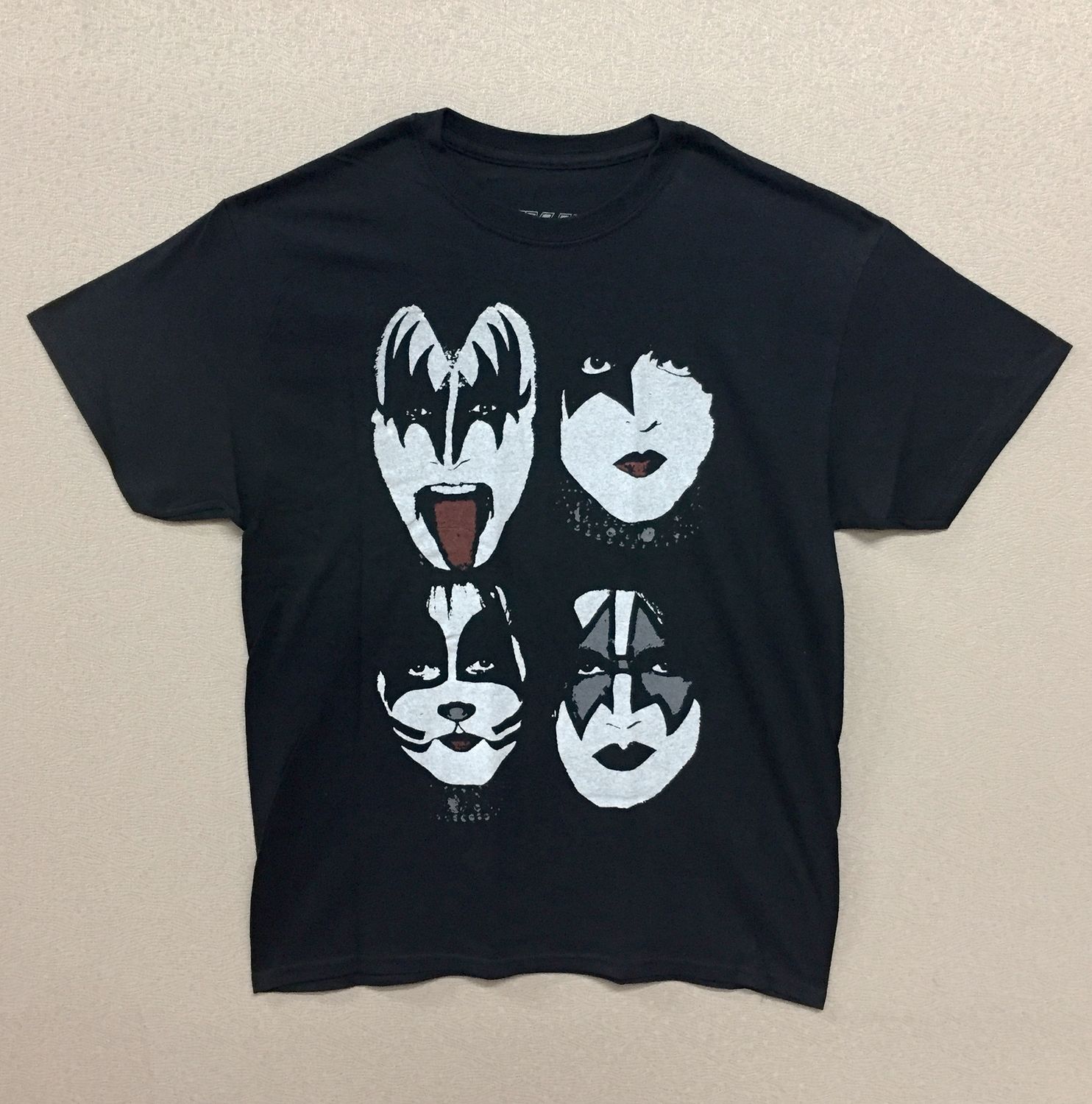 Kiss 4 Faces Stenciled on Black