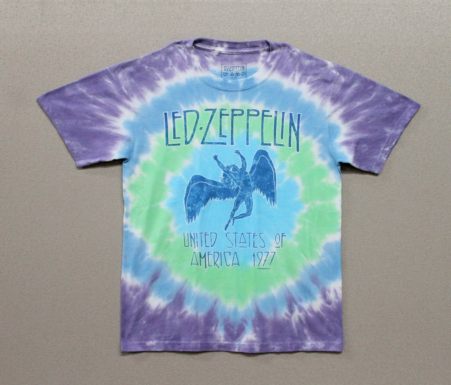 Led Zeppelin Icarus 1977 Ramble On - Tye-Dye