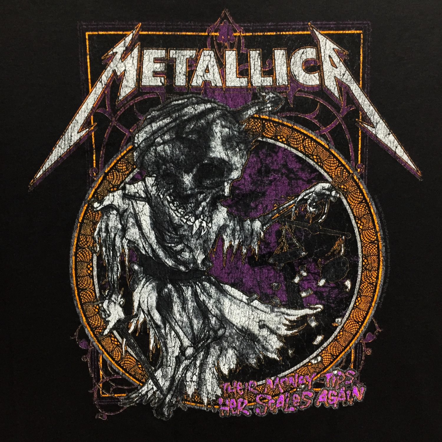 Metallica: Damaged Justice Distressed-Purple Background