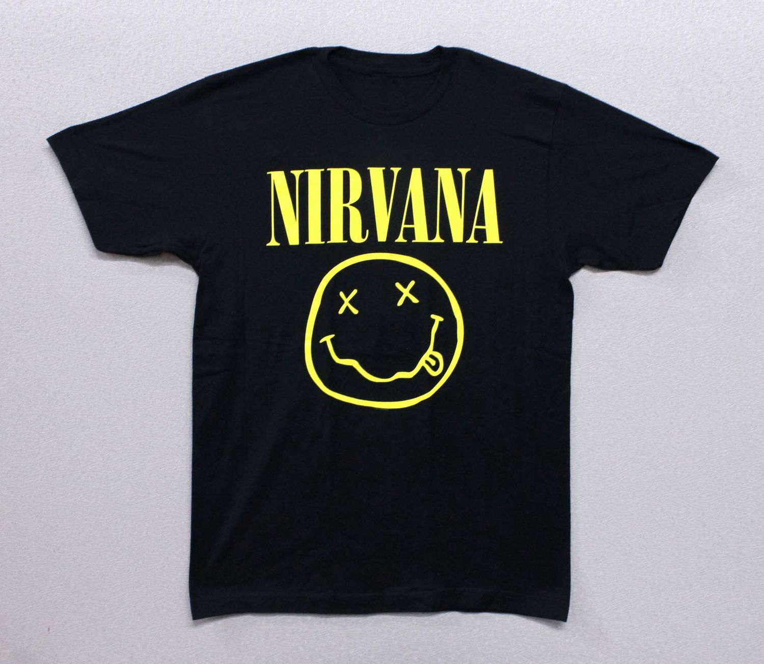 Nirvana Smiley One Sided - Black