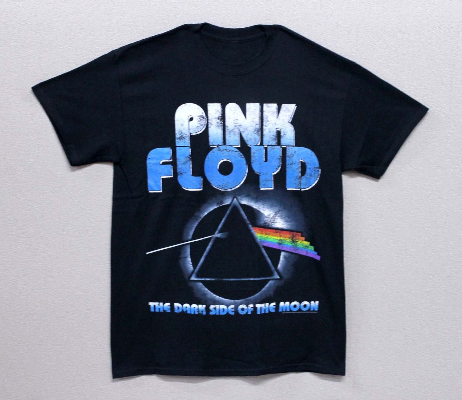 Pink Floyd Dark Side Vintagey White Blue Gradient Text