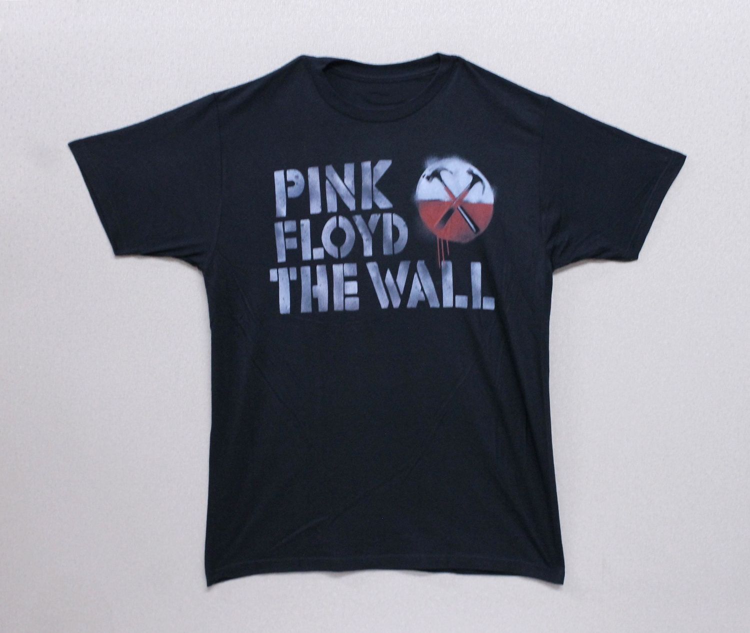 Pink Floyd The Wall Stencil Spray
