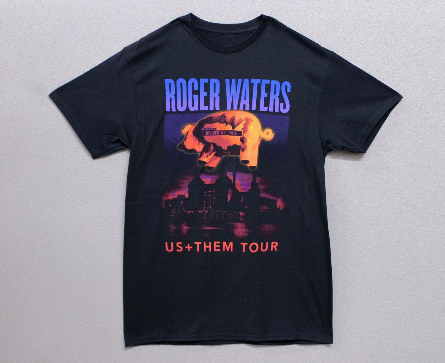 Pink Floyd Roger Waters Us + Them Tour