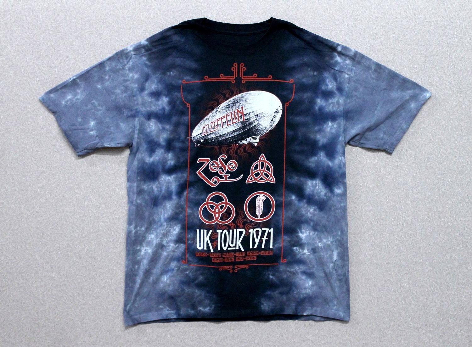 Led Zeppelin - UK Tour 1971 - Tye Dye