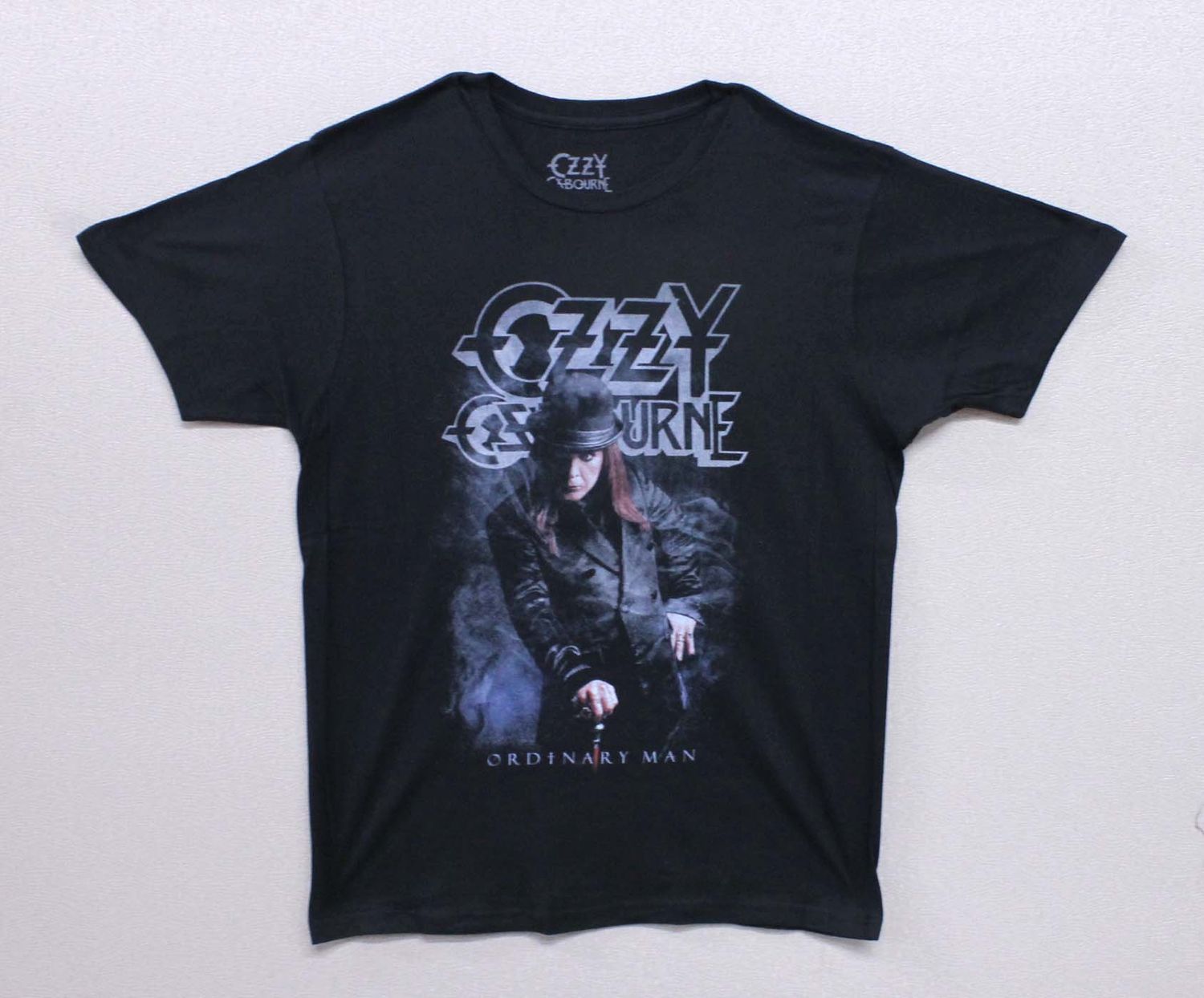 Ozzy Osbourne Ordinary Man Standing - blk