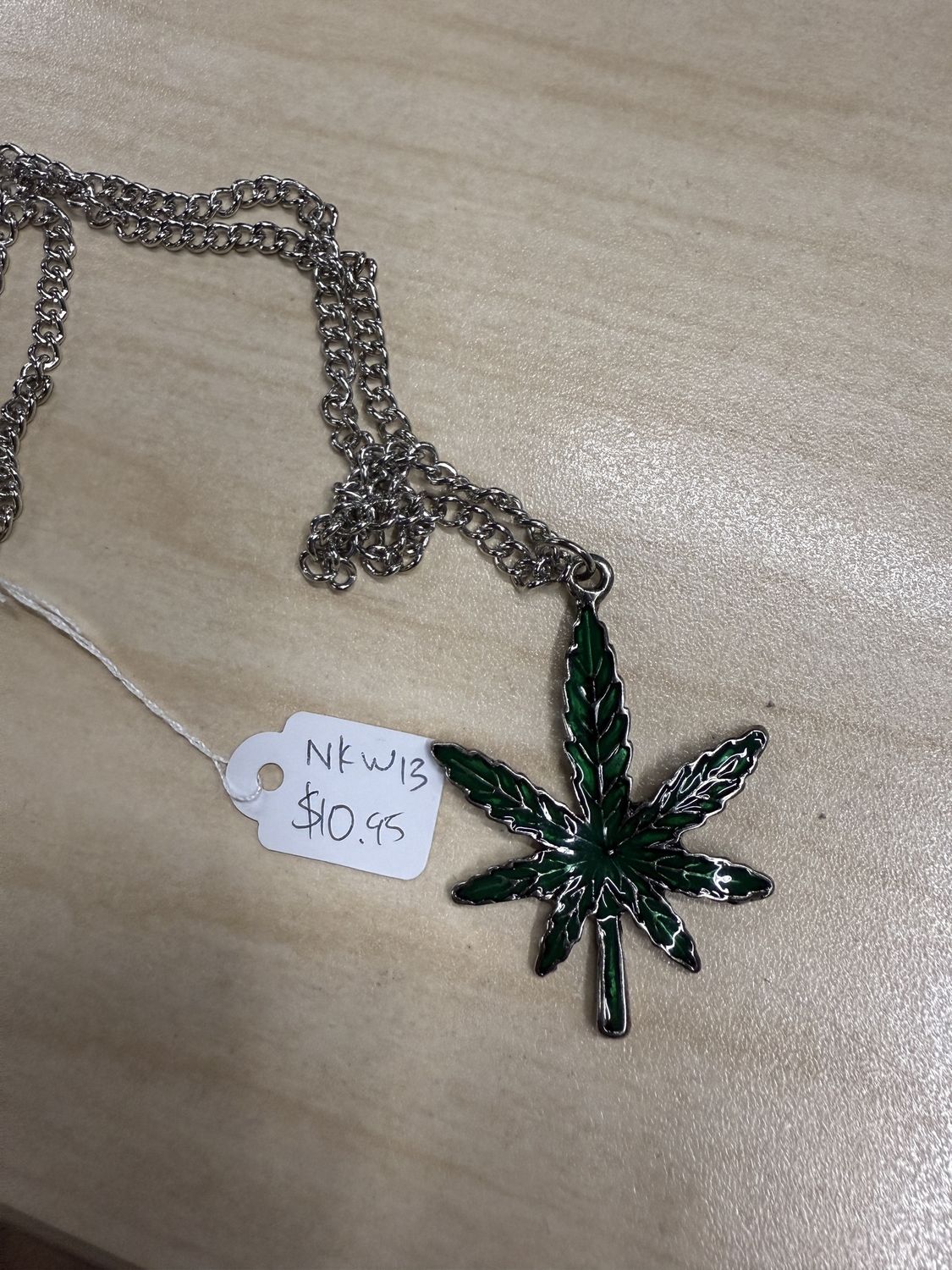Green-Filled-Silver Pot / Weed Leaf Pendant Necklace