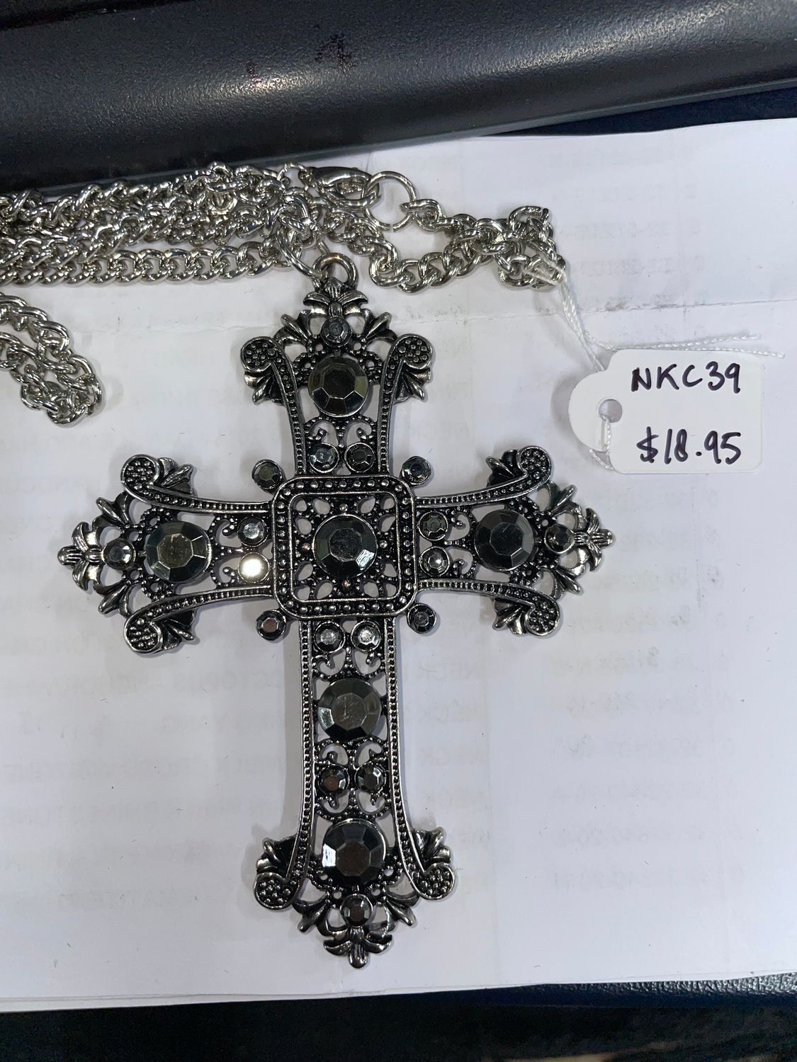 Big Slv Cross w/Intricate Tips Black Rhinestones Necklace