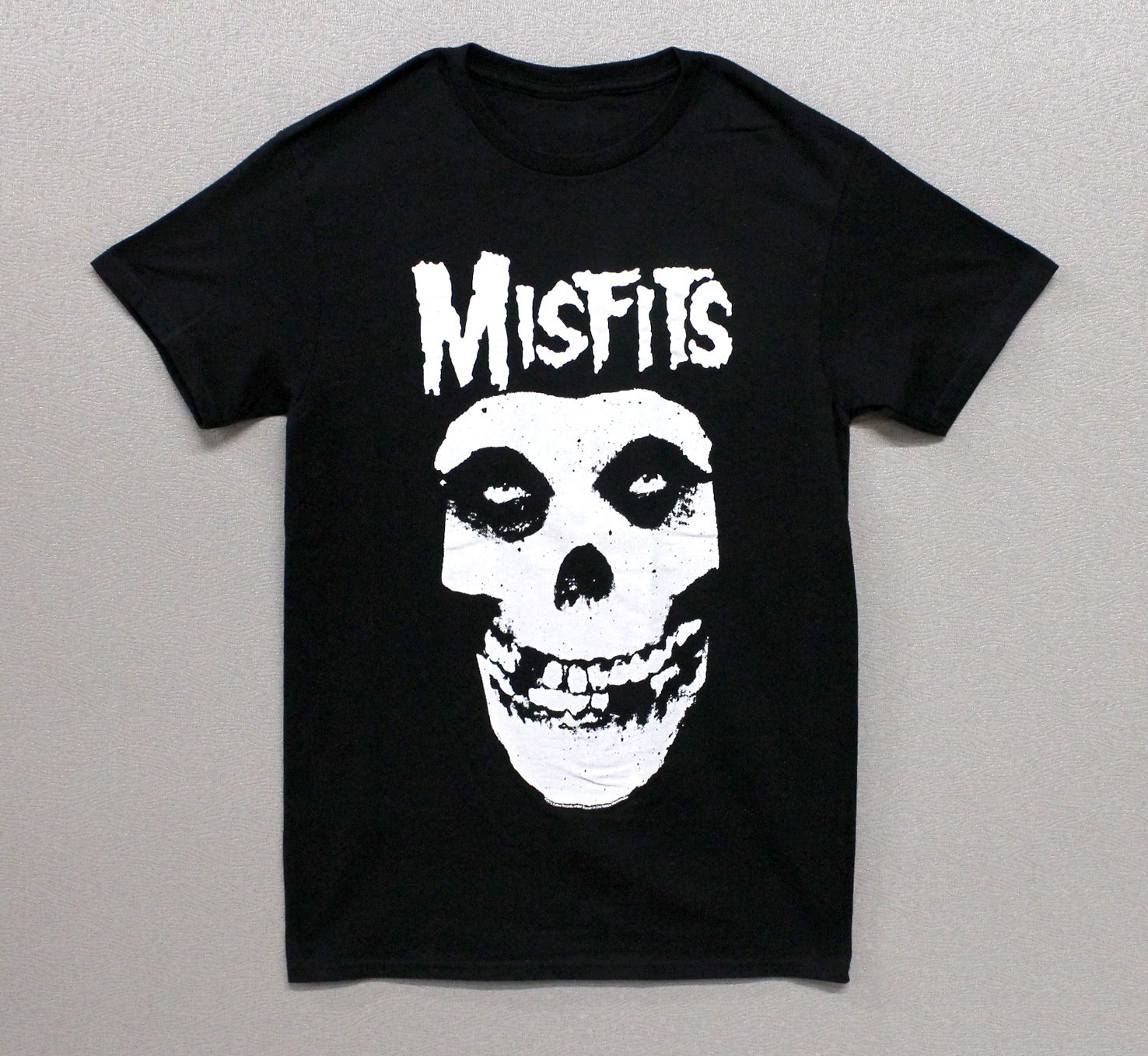 Misfits Classic Fiend Skull w/ Logo - Black