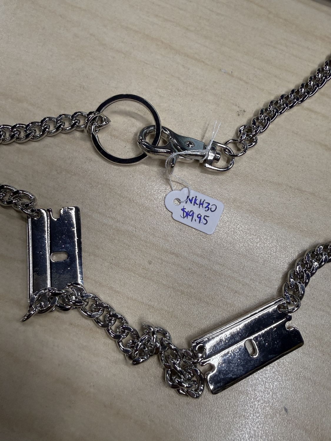 3 Shiny Razor Blade Chain Necklace