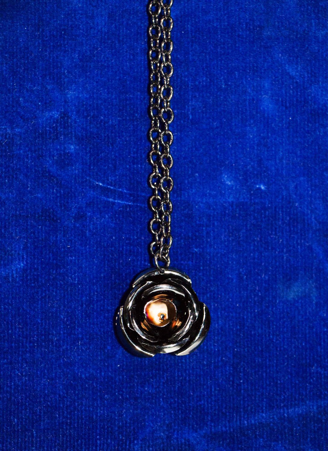 Faux Glass Dark Rose Pendant Necklace