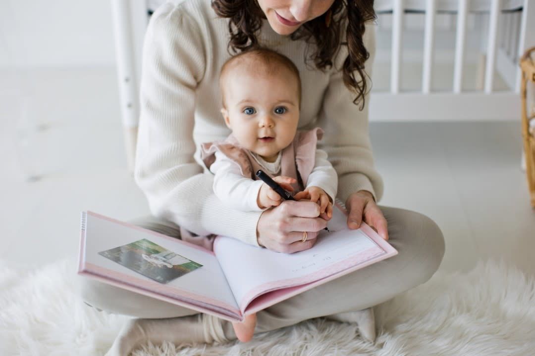 Hello BEAUTIFUL Memory Baby Book- PINK