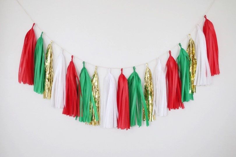Christmas Tassel Garland