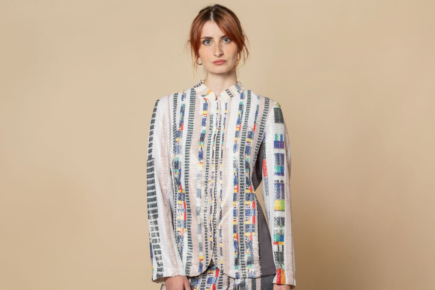 Giacca lunga, serie paillettes colore grigio, Taglia: M (spalle 41-lungh.63)