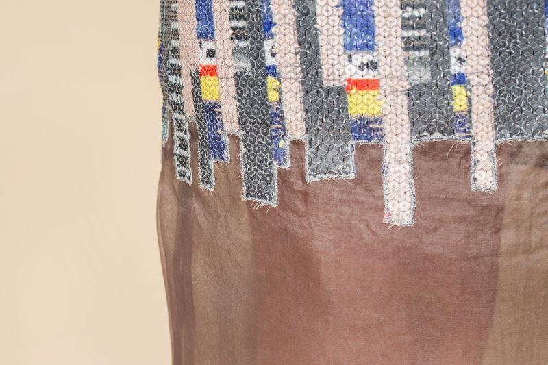 Gonna Longuette, serie paillettes colore grigio