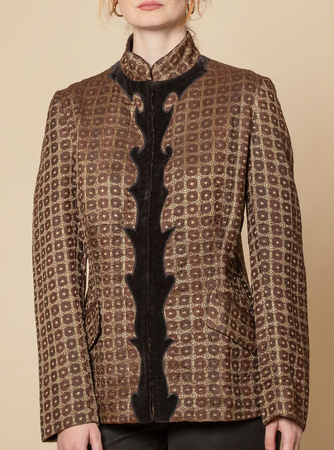 Giacca Guru, serie broccato impunturata colore bronzo e oro