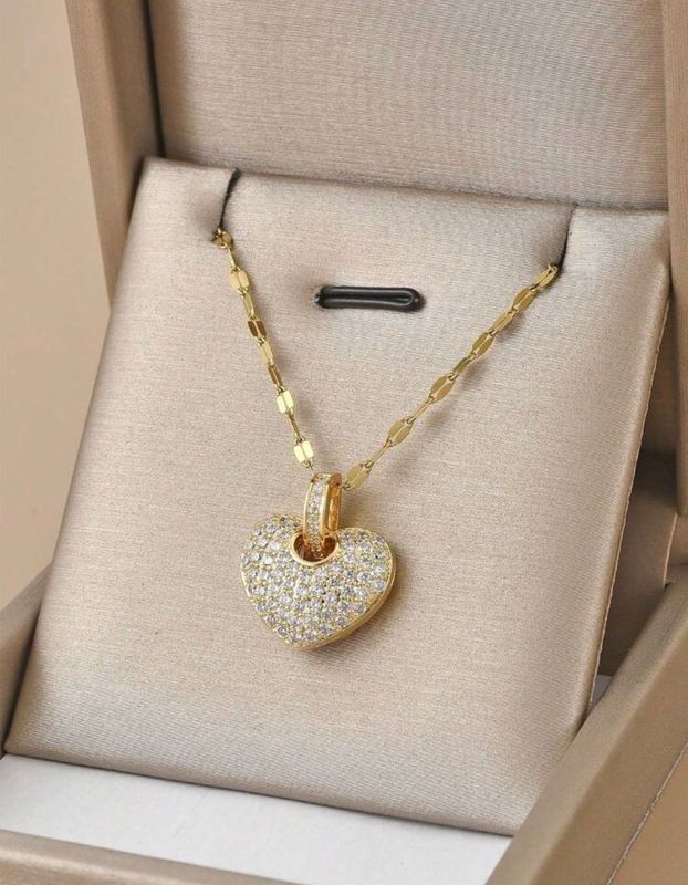 Collier Cœur Éclat Royal
