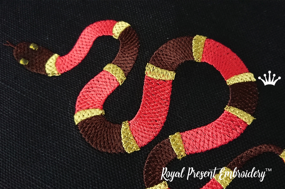 Machine Embroidery Design Snake like made