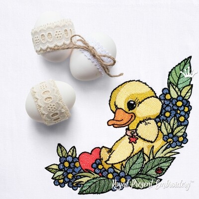 Duckling corner with flowers Machine embroidery design - 3 sizes