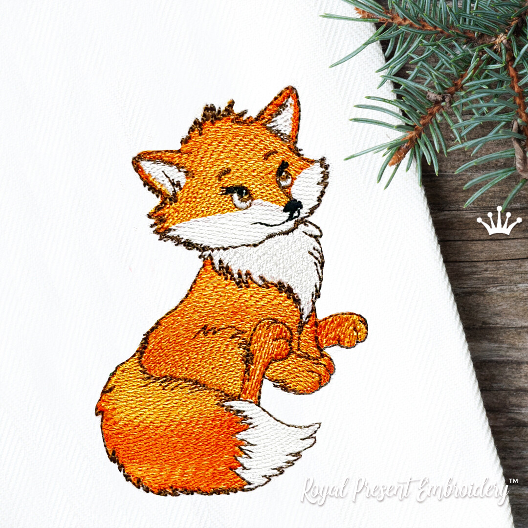 Cute Fox Machine Embroidery Design - 2 sizes