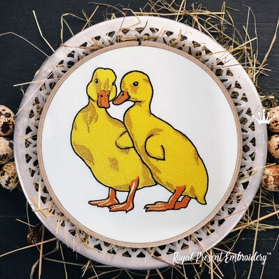 Ducklings large machine embroidery design - 4 sizes
