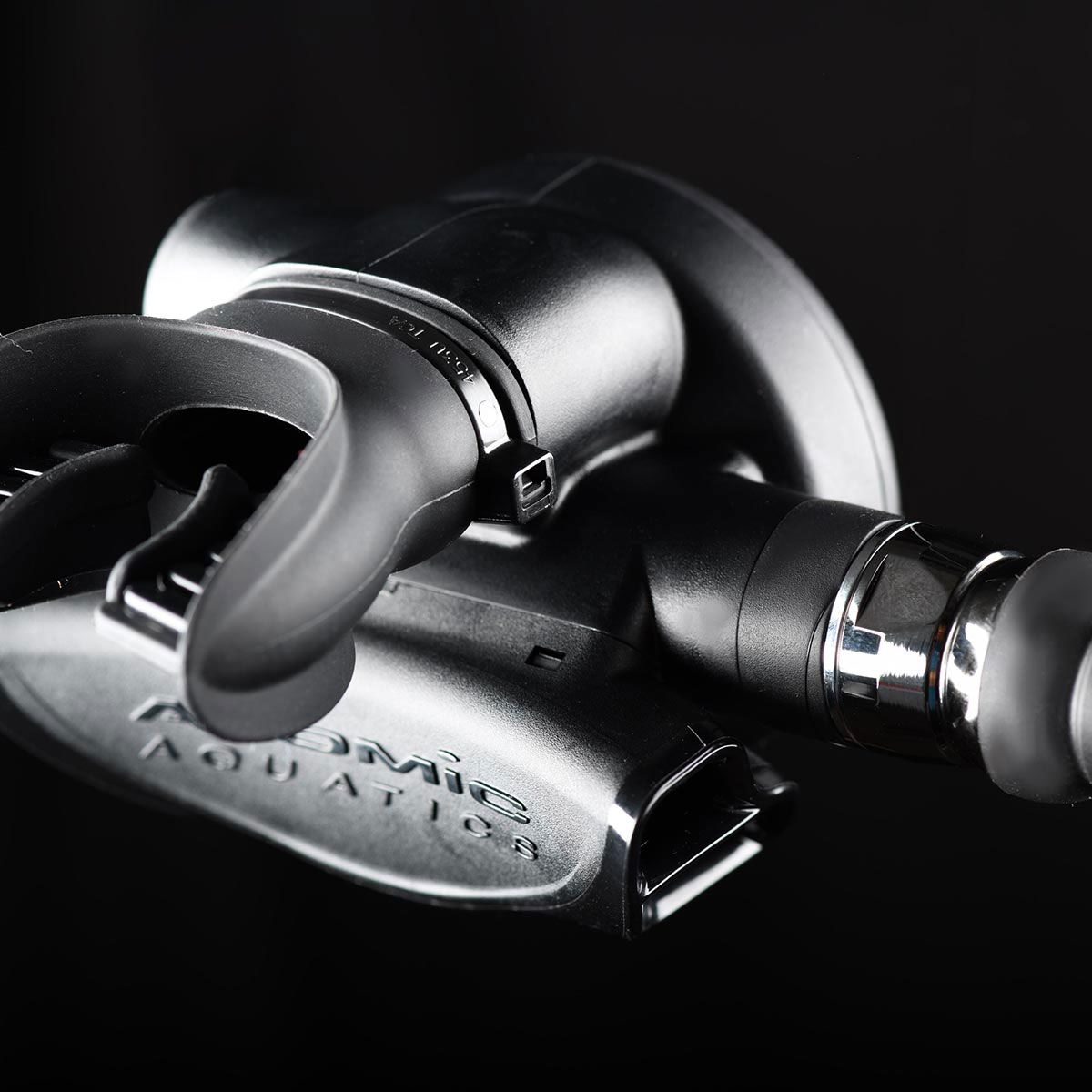 Atomic B2 Regulator Yoke (Sealed)