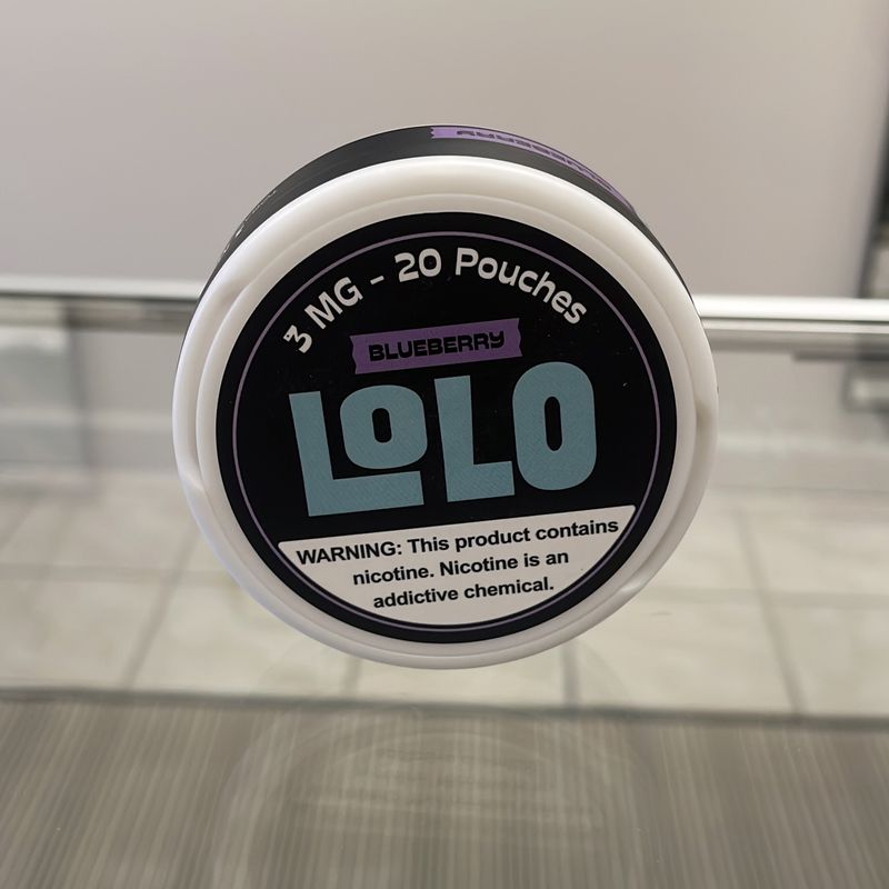 LoLo Nicotine Pouches - Blueberry 
