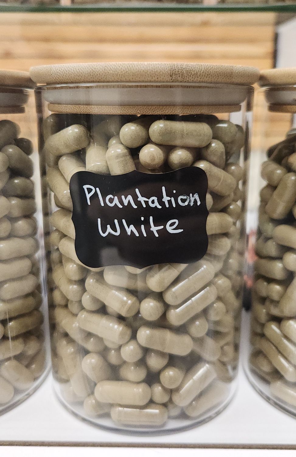 Kratom Capsules 1g - Plantation White