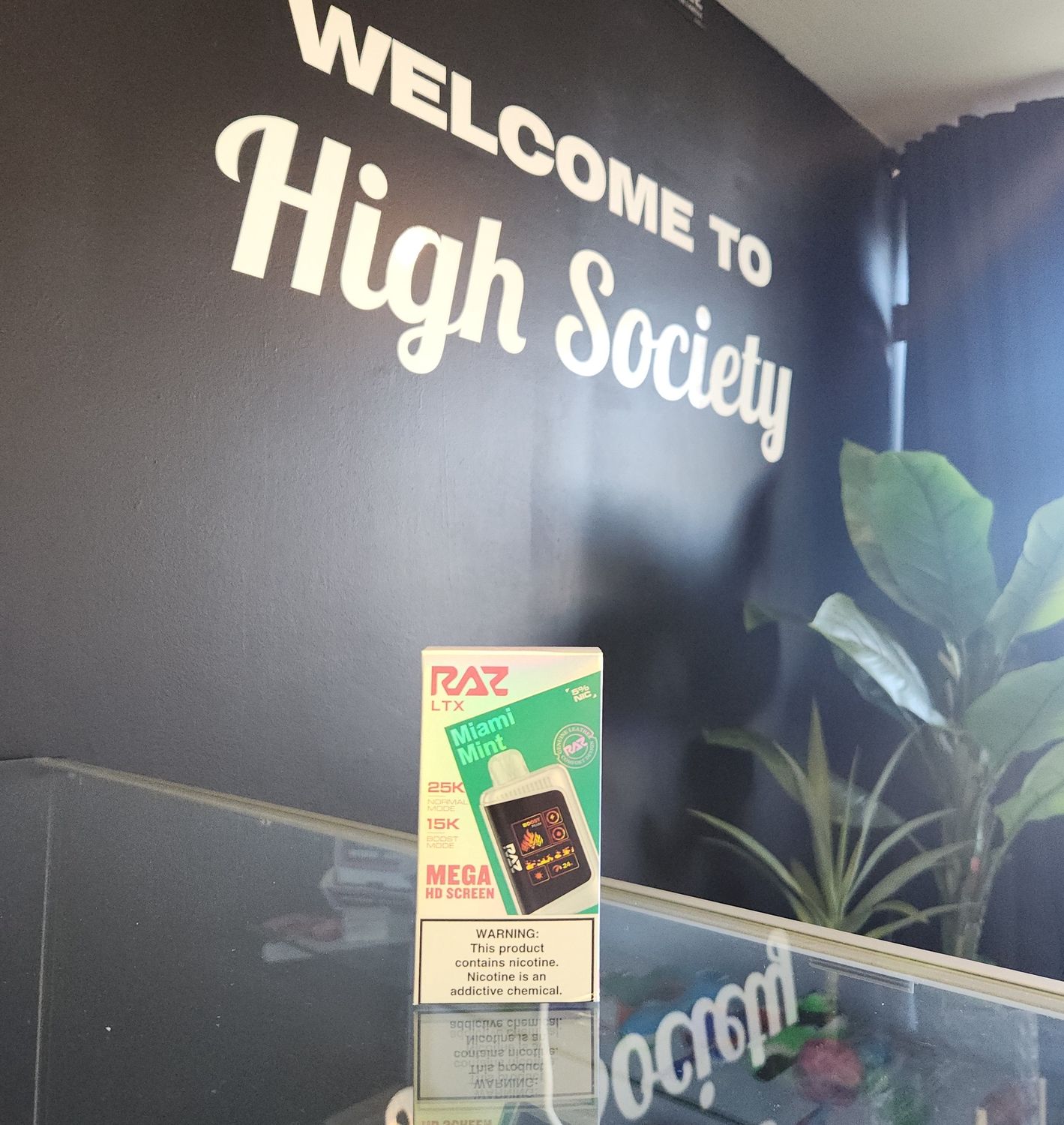 Raz 25k - Miami Mint