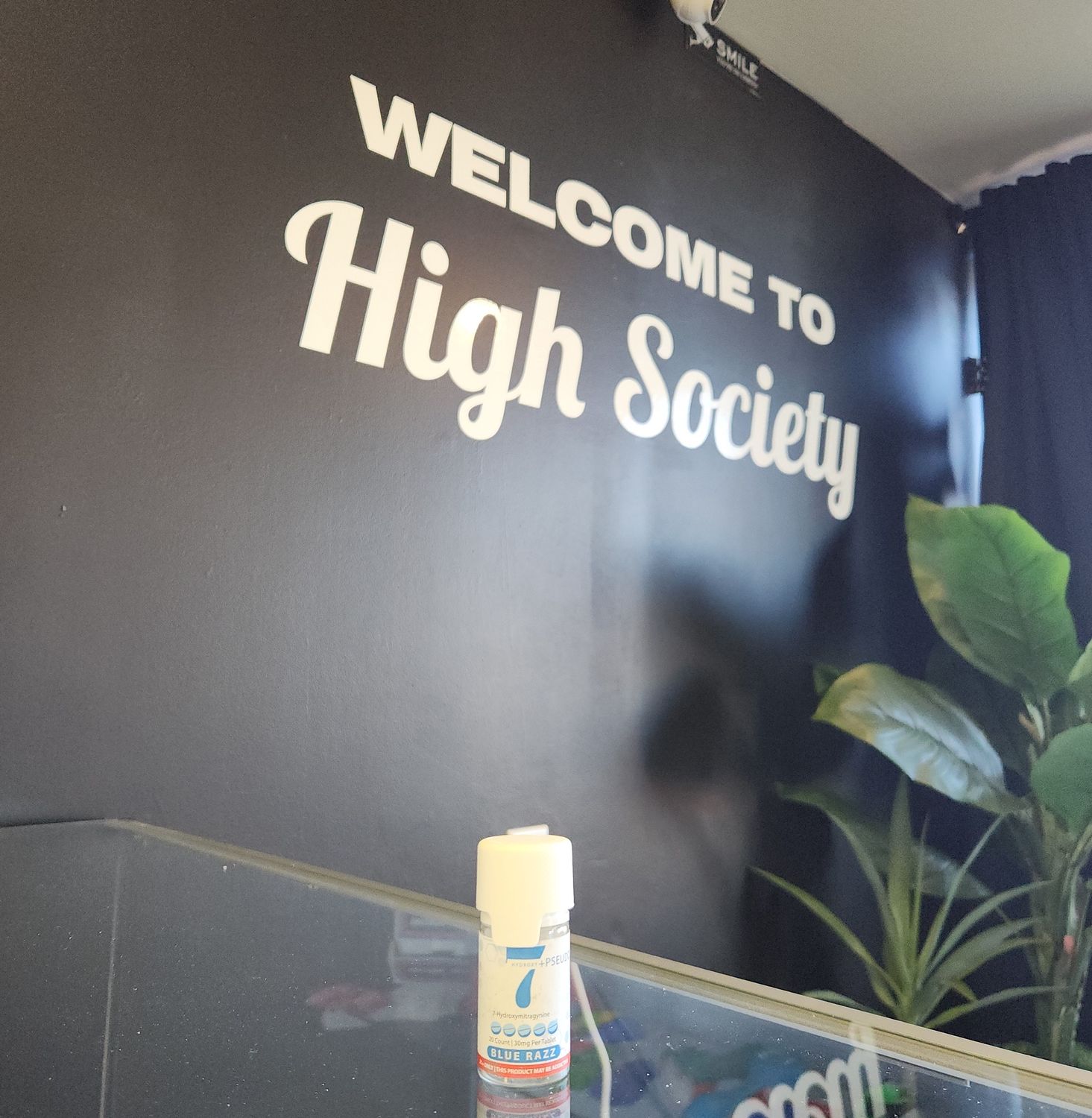 AKA Bottle 30mg 20ct - Blue Razz