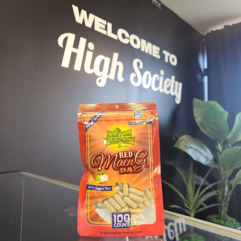 Kratom Pharmacy - Red Maeng Da 100ct