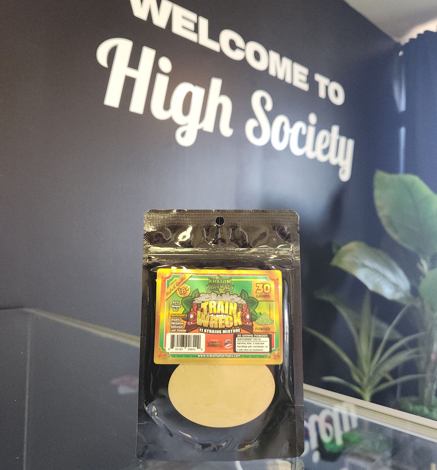 Kratom Pharmacy - Trainwreck 30g