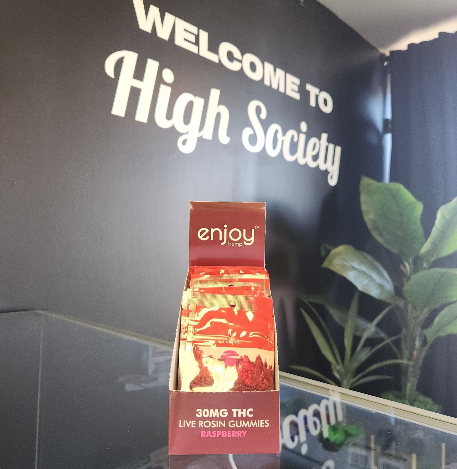 Enjoy Hemp 30mg Boost Gummies - Raspberry