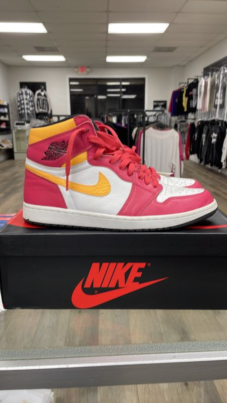 AIR JORDAN 1