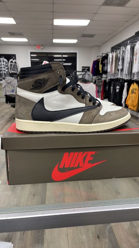 AIR JORDAN 1 OG TS SP size 12